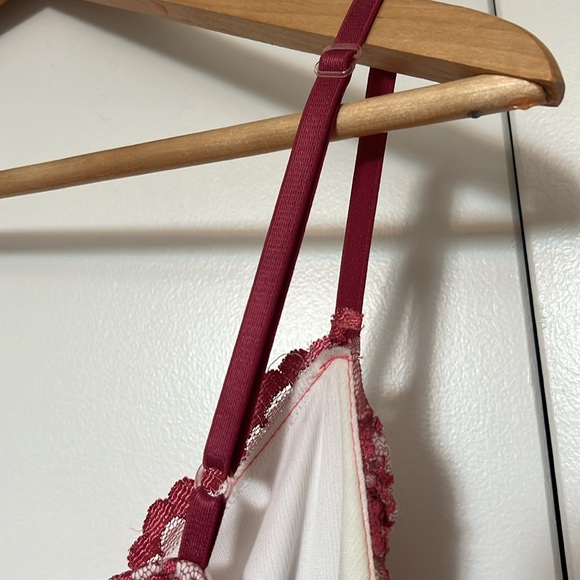 Pink lace dress - Picture 7 of 9